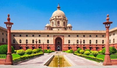 जानिए रायसीना हिल्स पहुंचते ही राष्ट्रपति द्रोपदी मुर्मू को मिलेंगी क्या-क्या शक्तियां और सुविधाएं