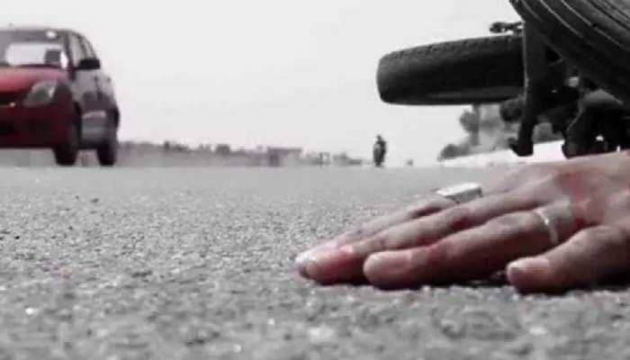 बेहोशी और घायल अवस्था में सड़क किनारे मिलें तीन अज्ञात युवक, एमजीएम में चल रहा इलाज