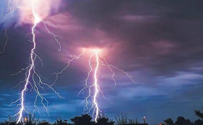 देश में घटा तो झारखंड में 6.21 प्रतिशत बढ़ीं ठनके से मौत, जानें इसके पीछे का कारण