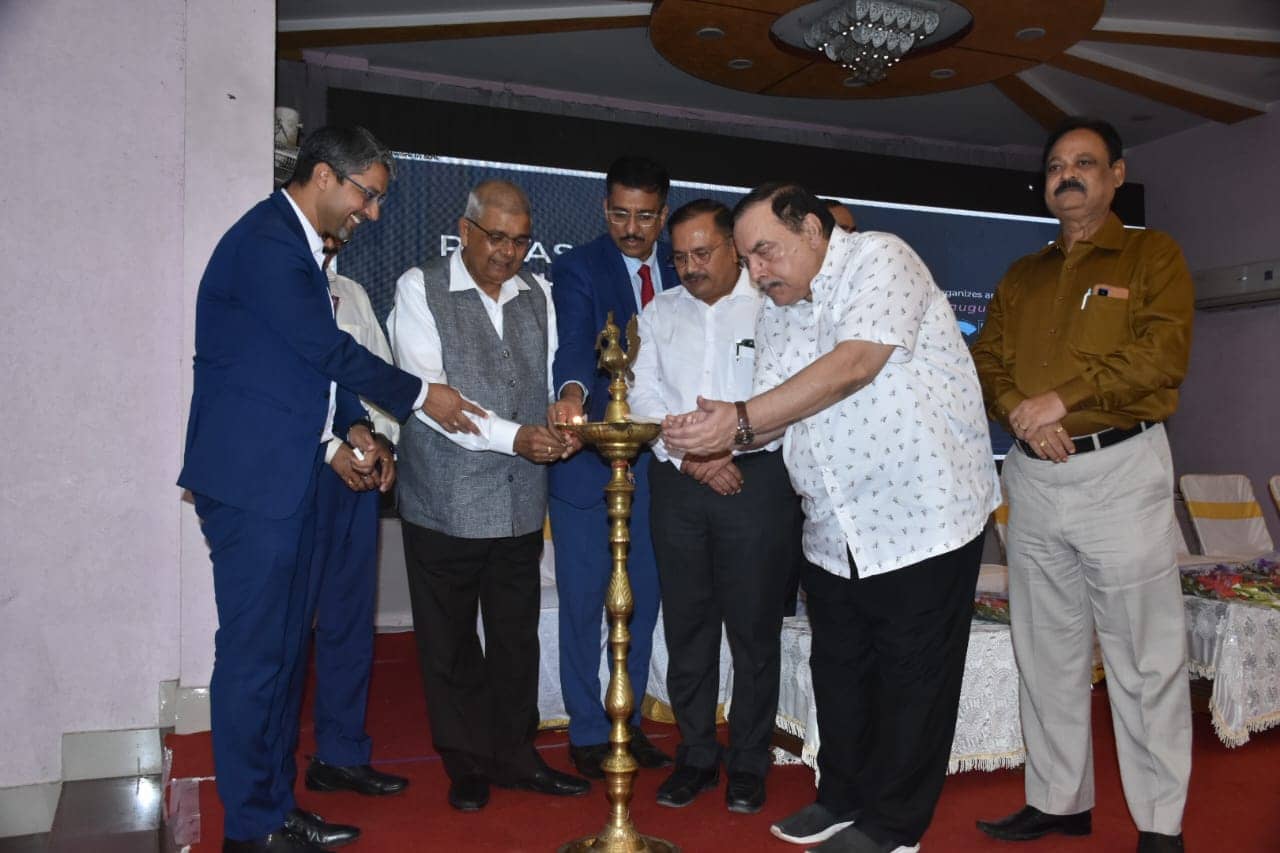 जटिल बीमारियों का कैसे किया जाए उपचार, पारस अस्पताल के CME में डॉक्टरों ने किया परामर्श