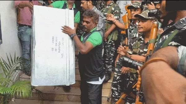 कोलकाता नोट बरामदगी: TMC ने बताया शर्मनाक, पार्टी करेगी कार्रवाई, अर्पिता के दूसरे आवास से और 28 करोड़ रुपए मिले