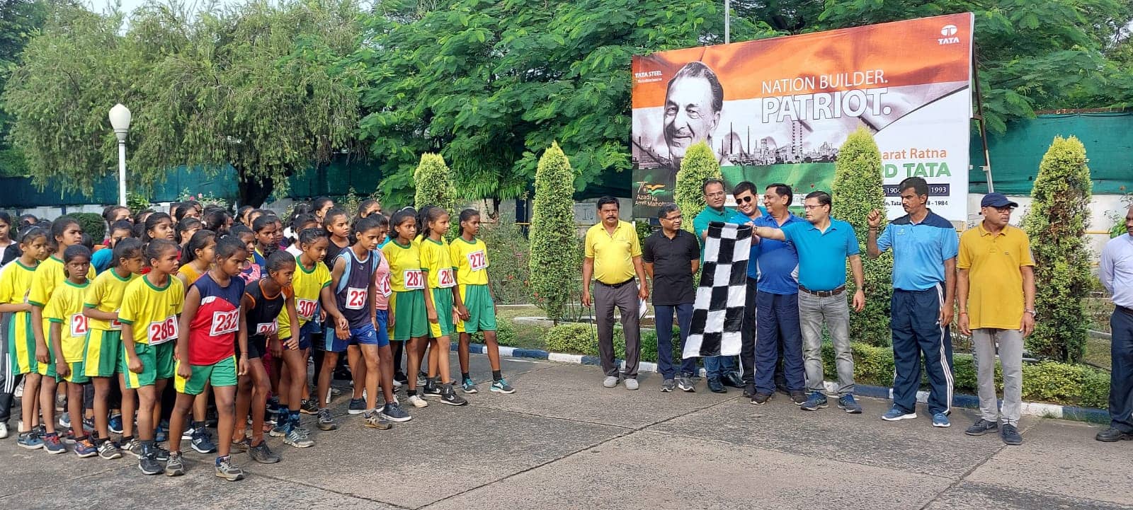 धनबाद: झरिया में धूम-धाम से मनाई गई जेआरडी टाटा की 118वीं जयंती, हुए कई आयोजन