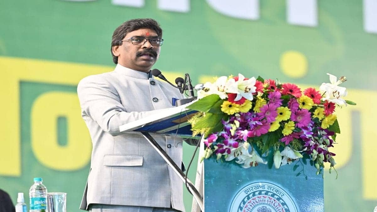 Exclusive: हेमंत सोरेन सरकार में फेरबदल जल्द, कौन-कौन से मंत्री की जाएगी कुर्सी, जानिए सबसे बड़ी खबर