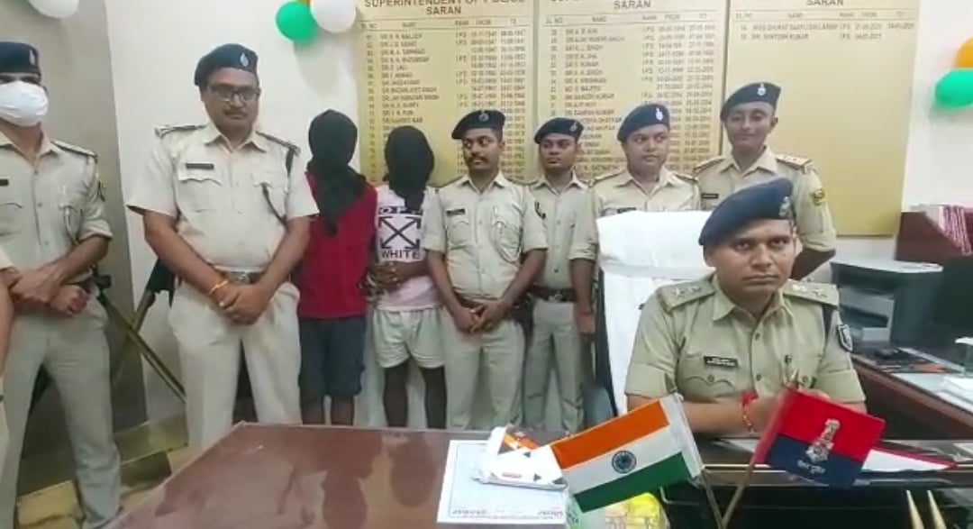 लूट की योजना बना रहे दो अपराधी चढ़े पुलिस के हत्थे, दो देशी कट्टा, 4 जिंदा कारतूस बरामद