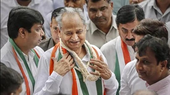 अशोक गहलोत के साथ कई नाम कांग्रेस अध्यक्ष पद की रेस में, 28 अगस्त के CWC की बैठक में हो सकता है फैसला
