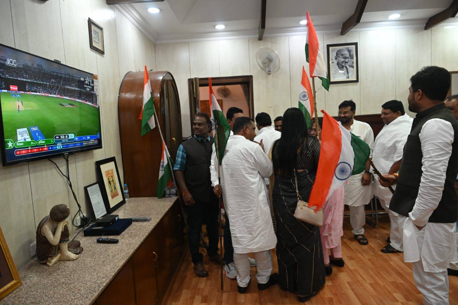 एशिया कप टी-20 क्रिकेट सीरीज में भारत के शानदार प्रदर्शन पर सीएम ने जताई खुशी, भारतीय टीम के सभी सदस्यों को दी बधाई