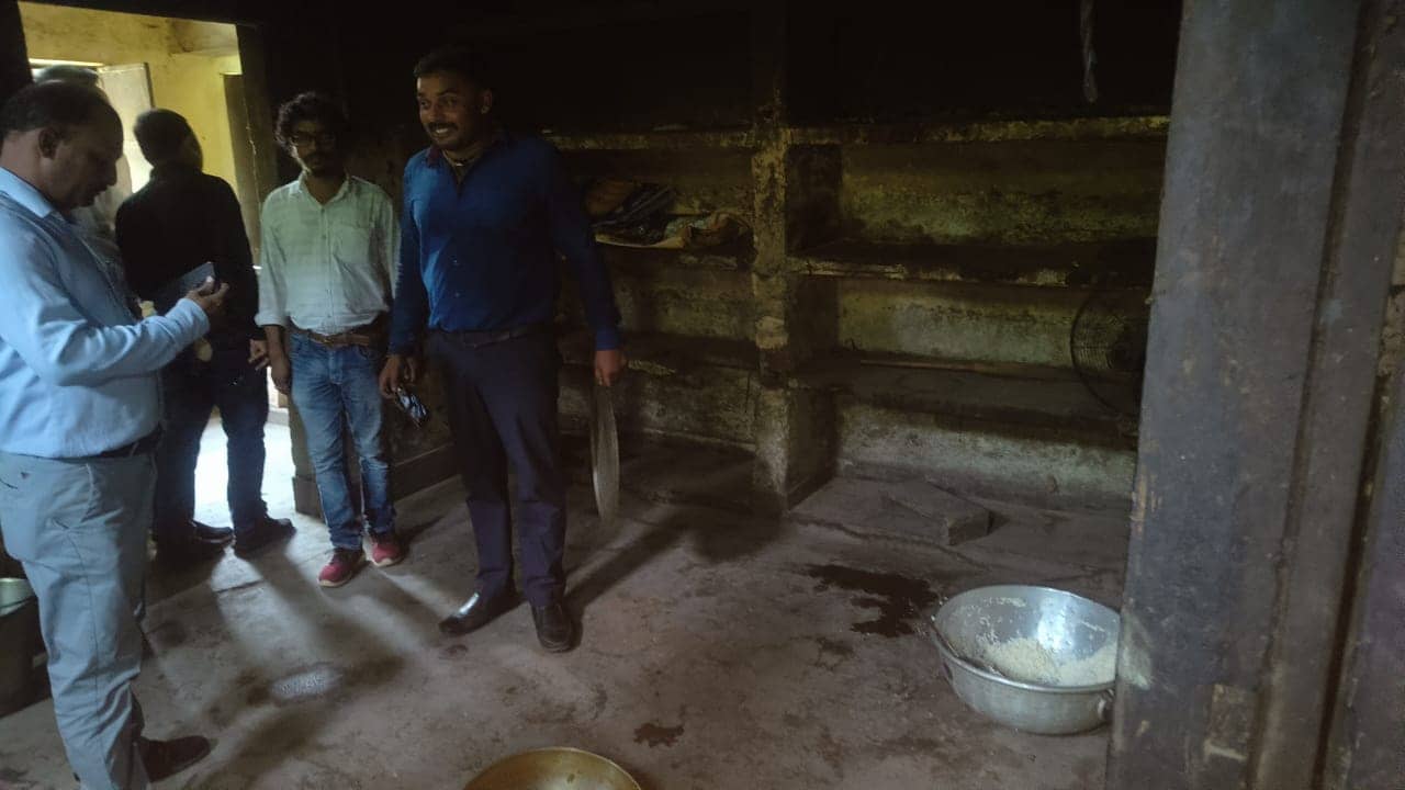 स्वास्थ्य सुविधा के दावे पर झामुमो ने अपनी ही सरकार को दिखाया आइना, क्या है गिरिडीह का हाल , पढ़िेए पूरी खबर