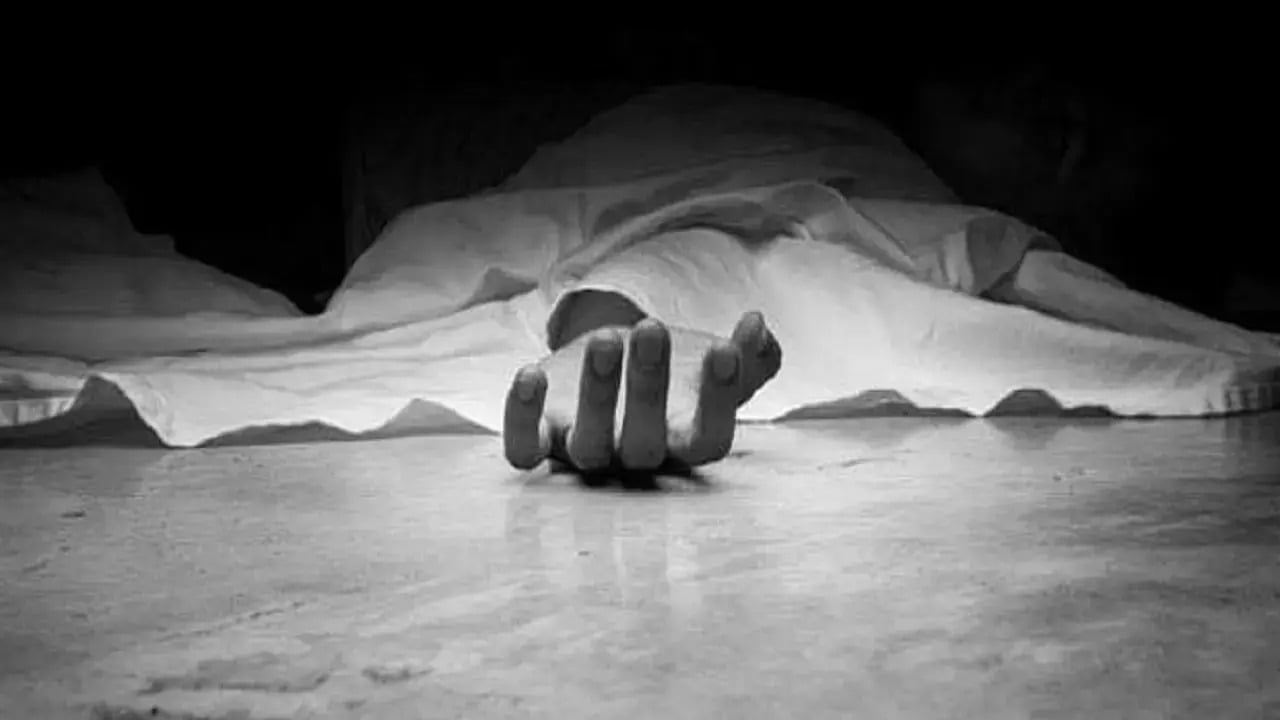प्रेमिका को पहले कराई शॉपिंग, फिर दबा दिया गला, प्रेमिका की मौत