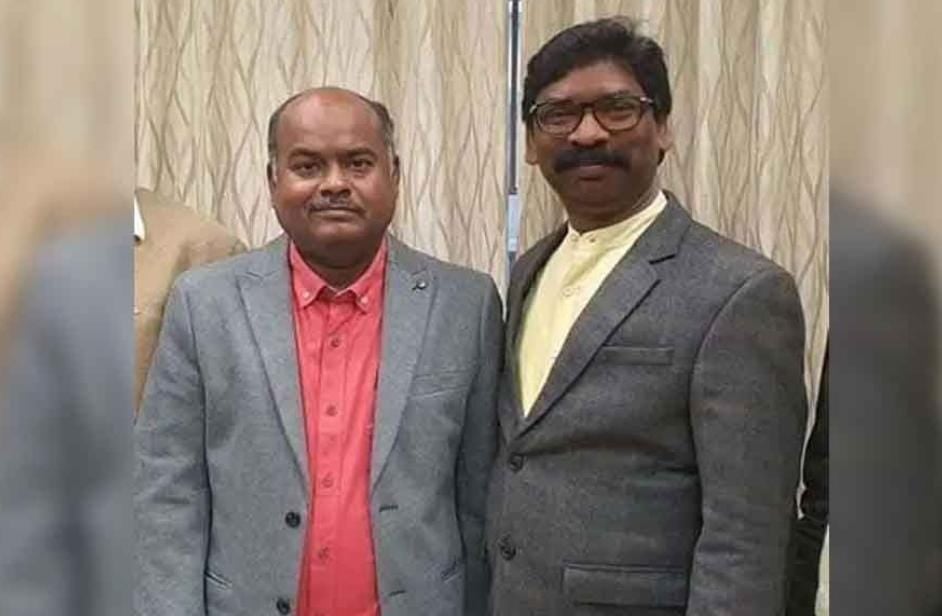 संथाल में 1000 करोड़ का अवैध खनन, गिरफ्तार पंकज और प्रेम प्रकाश के घर ED रेड में मिले सीएम का चेक और पासबुक, बाबूलाल ने ट्वीट कर दी जानकारी