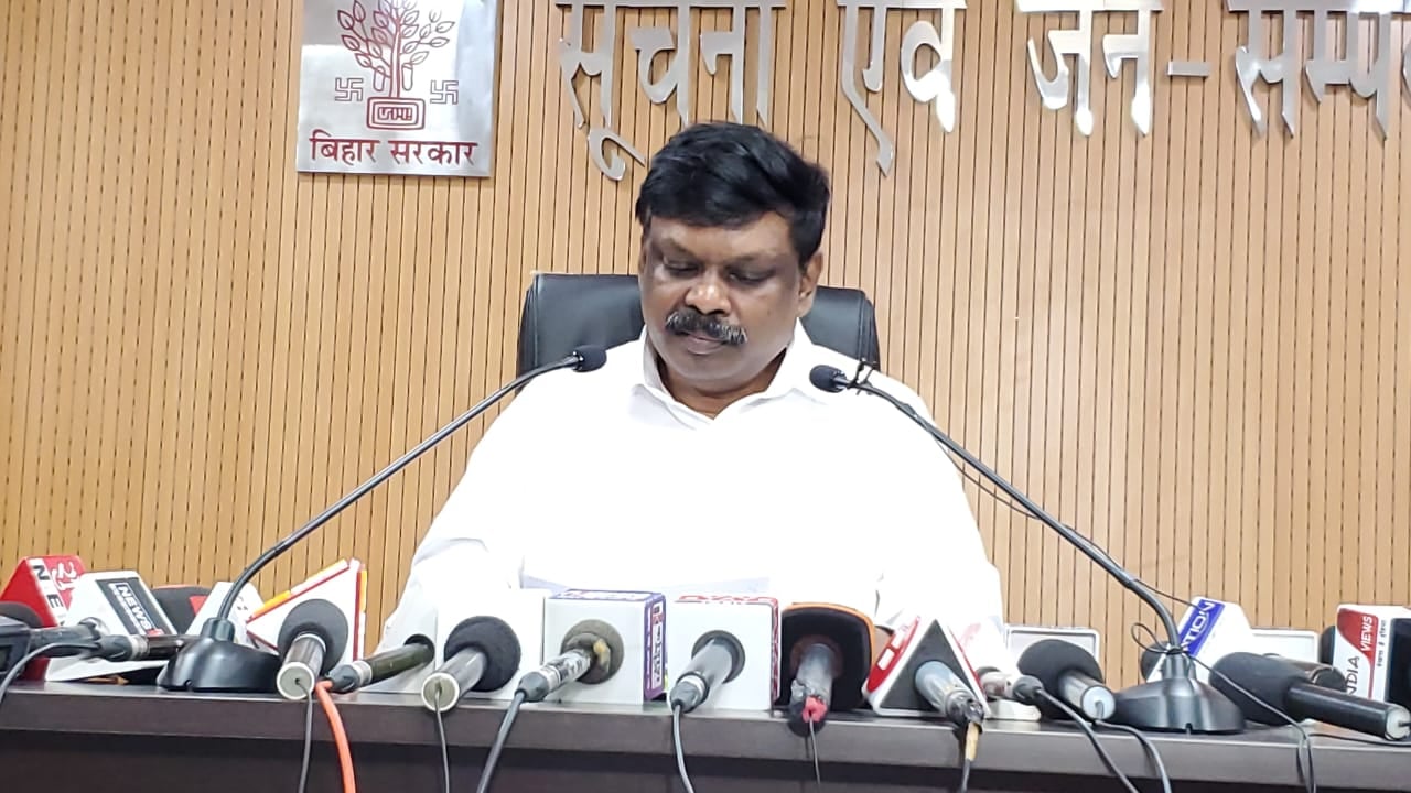 बिहार कैबिनेट की बैठक में 16 एजेंडों पर लगी मुहर, युवाओं के लिए लिया गया बड़ा फैसला