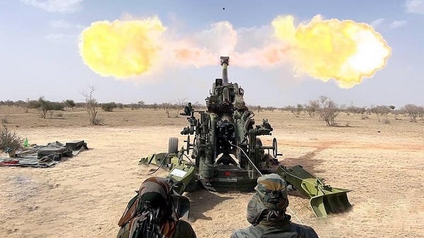 पाकिस्तान-चीन सीमा पर Indian Army तैयार, तैनात की गई M777 हॉवित्जर तोपें, जानिए इसकी खासियत