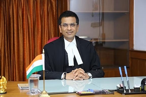 जस्टिस डीवाई चंद्रचूड़ किस दिन लेंगे भारत के अगले चीफ जस्टिस के रूप में शपथ, जानिए