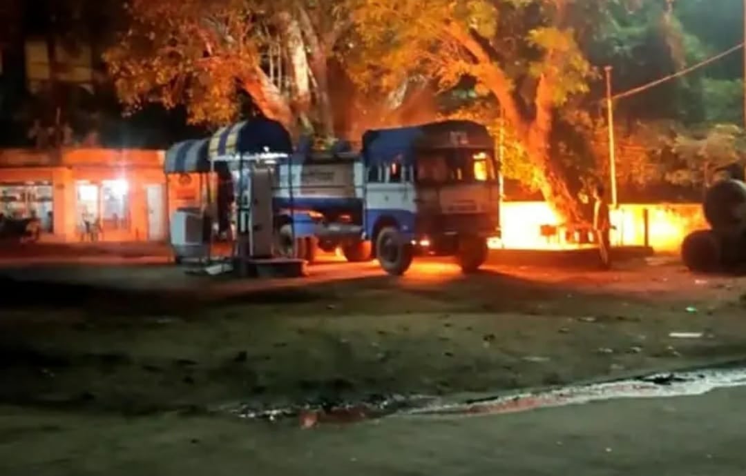 खतरा तो बड़ा था लेकिन लोगों ने दिलेरी से टाल दिया,जानिए क्या है पूरा मामला