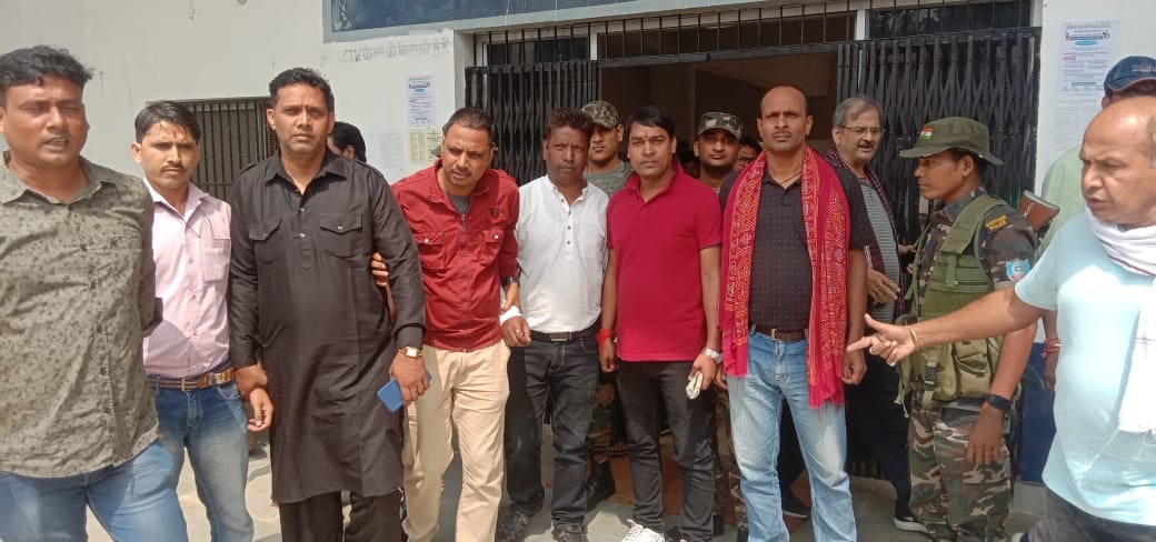 घूस लेते BDO को एसीबी ने दबोचा, सहयोगी कम्प्यूटर आपरेटर भी धराया, जानिए पूरा मामला