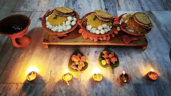 CHHATH PUJA 2022 : आज है खरना, जानिए छठ पूजा में इसका महत्व, प्रसाद खाने दुश्मनी भूल आते हैं लोग