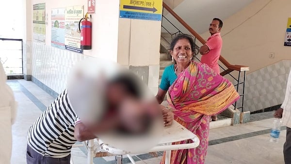 DUMKA BREAKING : आंगन में चल रही थी छठ की तैयारी, घर के अंदर किशोरी ने फांसी लगाकर कर ली आत्महत्या