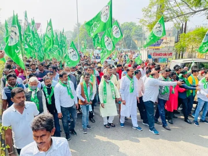 भ्रष्टाचार के खिलाफ जांच कर रही केंद्रीय एजेंसियों के खिलाफ झामुमो ने खोला मोर्चा, राज्य के अलग-अलग हिस्सों में सड़को पर उतरे नेता और कार्यकर्ता