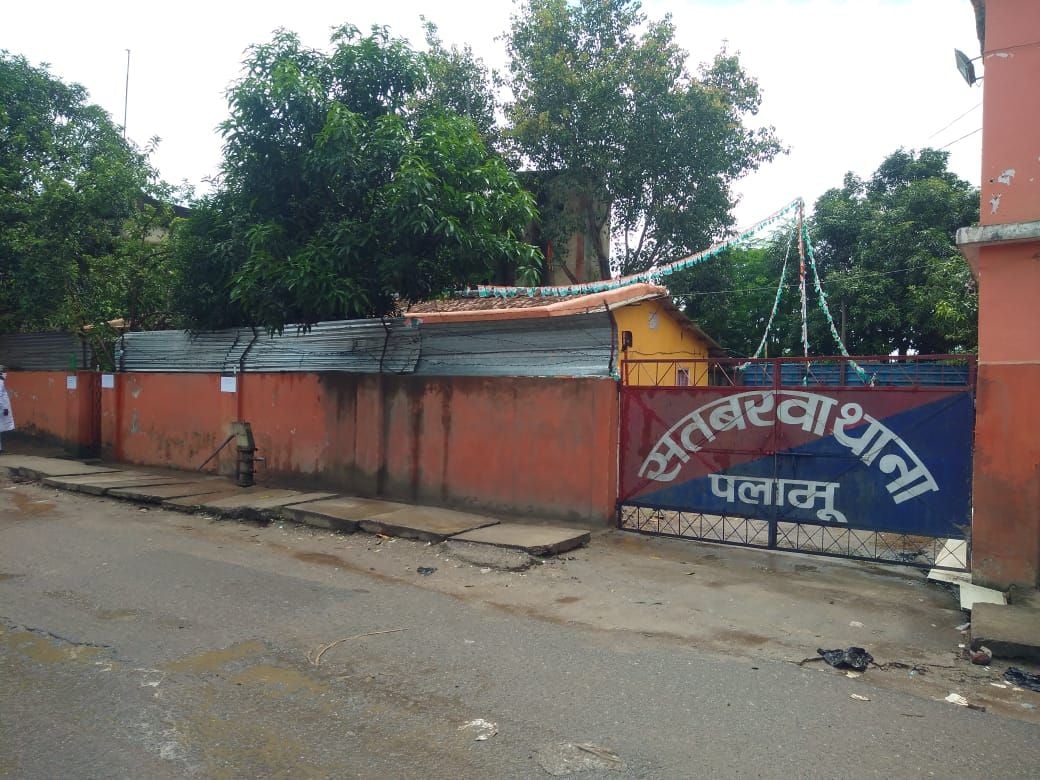 अपनी ही हत्या की साजिश रच परिजनों से करा दिया छह लोगों पर केस,पुलिस ने बिना जांच पड़ताल के भेज दिया जेल