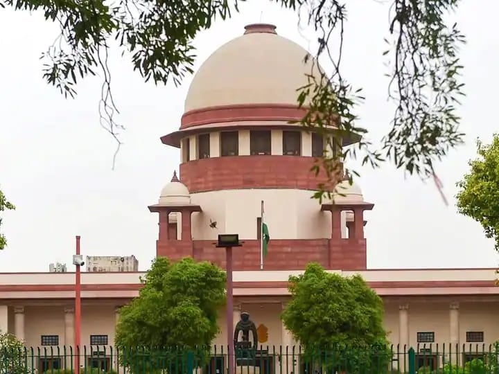 नोटबंदी का फैसला केंद्र सरकार के अकेले का नहीं था, बल्कि सिफारिश की गई थी, जानिए कोर्ट में क्या कहा मोदी सरकार ने