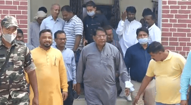 गुमला जिला के दौरे पर मंत्री डॉ रामेश्वर उरांव, कहा, धीमे विकास के लिए केंद्र जिम्मेदार