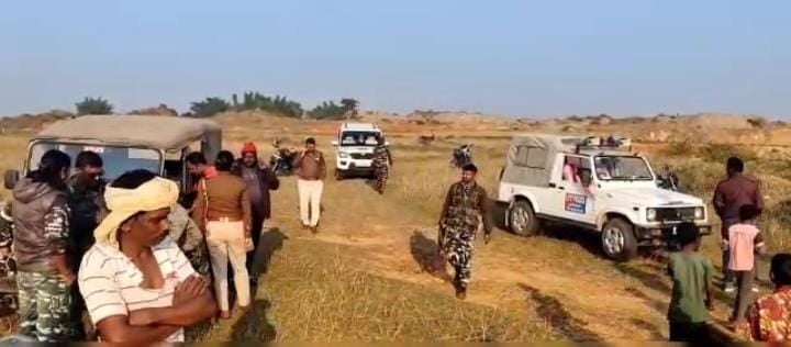 लोहरदगा से बड़ी खबर तेजाब से जला युवती का शव बरामद, पीड़िता के साथ दुष्कर्म की आशंका
