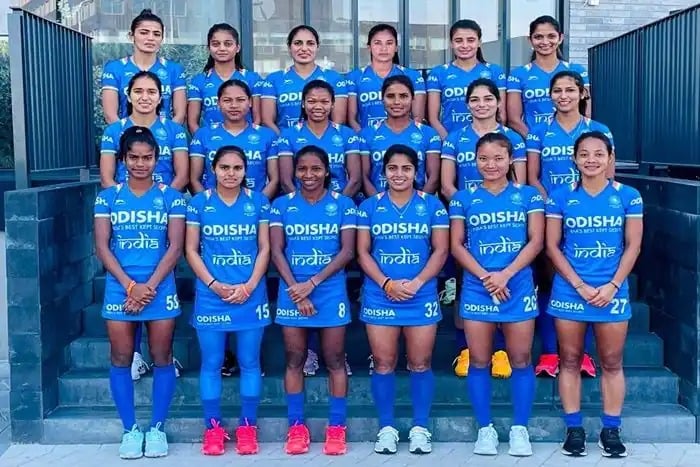 शाबाश बेटी ! भारतीय हॉकी टीम में झारखंड की चार बेटियों का हुआ चयन, दो हैं ओलंपियन तो दो को टीम में मिला पहली बार प्रवेश, जानिए