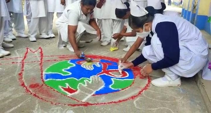 विश्व एड्स दिवस आज, झारखंड के विभिन्न जगहों पर निकाली गई जागरूकता रैली, स्वास्थ्य विभाग के कर्मी के साथ-साथ सिविल सर्जन भी रहे मौजूद