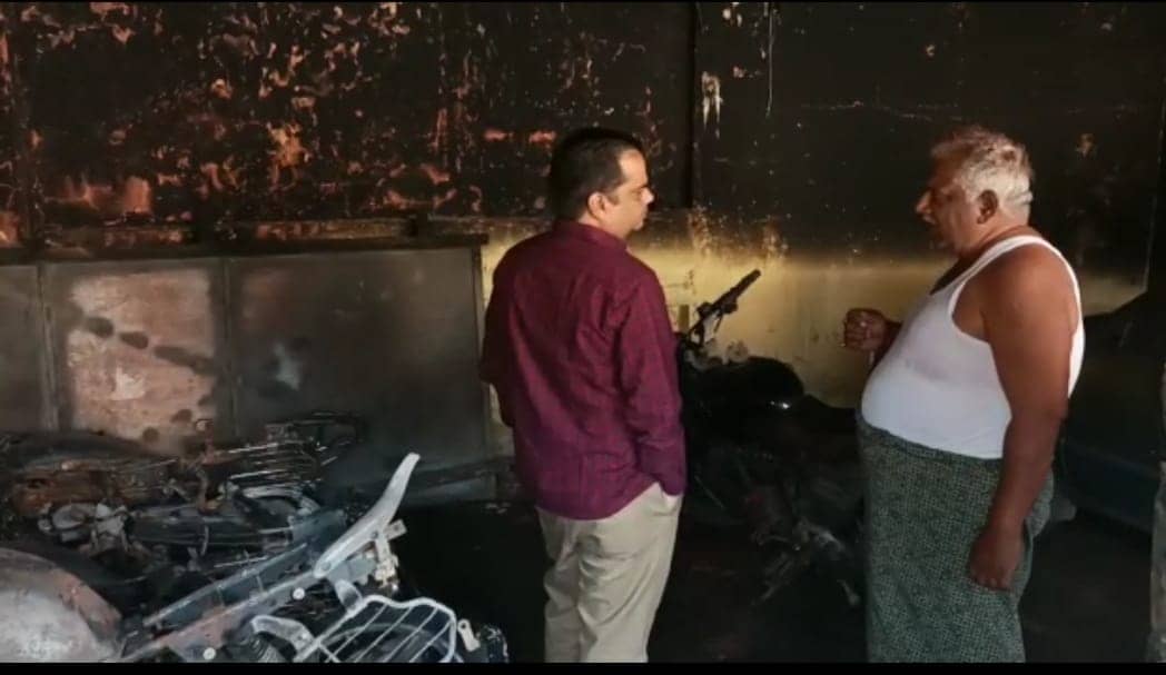 धनबाद: झरिया के शिमलाबहाल में मोटर गराज में आगजनी, छानबीन में जुटी पुलिस