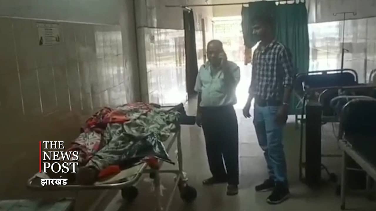 घंटे भर अस्पताल में इंतजार करते रहे पिता, बेटे की मौत के बाद पहुंचे डॉक्टर