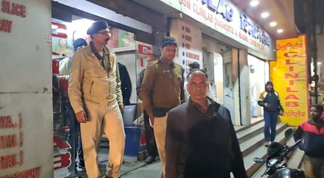 धनबाद में फिर हुई गोलीबारी, धमकाने के लिए चली गोली, नया बाजार का जाँच घर बना निशाना