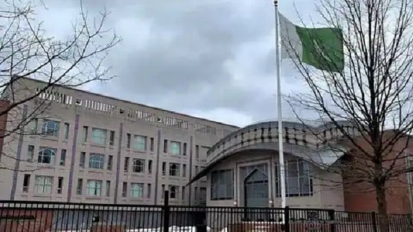 नीलाम होगा पाकिस्तानी दूतावास, एक भारतीय ने भी लगाई बोली