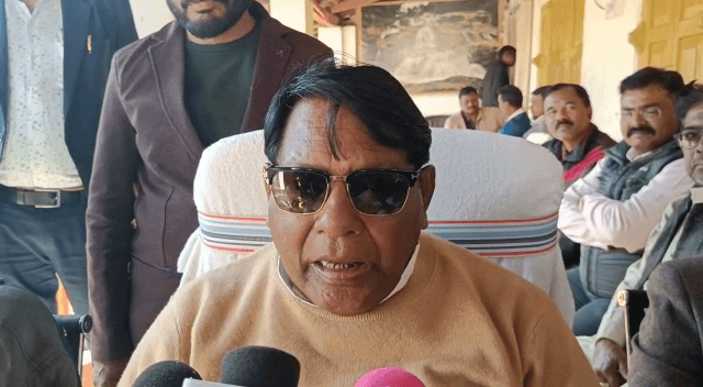 हेमंत सरकार के तीन साल पूरे होने पर लोहरदगा में जश्न, मंत्री रामेश्वर उरांव ने गिनवाई सरकार की उपलब्धियों