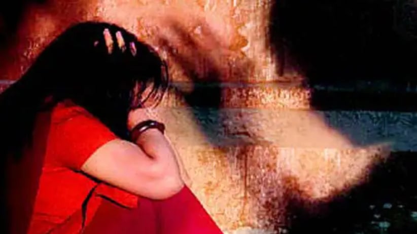 झारखंड में फिर पेट्रोल कांड, पहले महिला की इज्जत लूटने की कोशिश, फिर पेट्रोल छिड़क कर लगा दी आग
