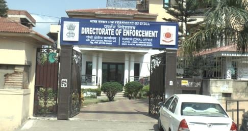 अवैध खनन में जमकर खाई मलाई, अब सवालों का जवाब नहीं दे पा रहे हैं अधिकारी, कई अधिकारियों पर ईडी कर सकती है कार्रवाई