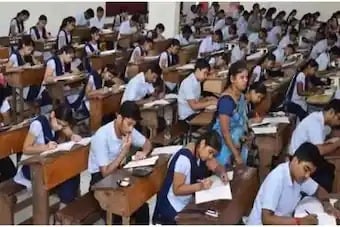 बिहार में आज से मैट्रिक की परीक्षा शुरू, जानें जरूरी निर्देश