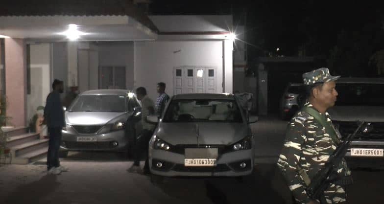 ED RAID : मुख्य अभियंता की डायरी खोलेगी राज, गिरफ्तार हो सकते हैं इंजीनियर वीरेंद्र राम !