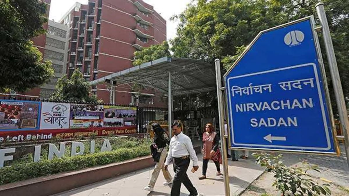 कर्नाटक विधानसभा चुनाव की तारीखों का ऐलान आज, जानिए क्या पड़ता है चुनाव की घोषणा के बाद फर्क