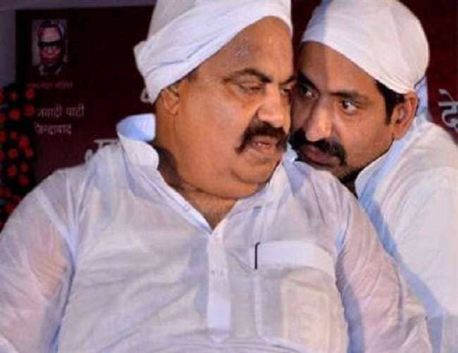 Atiq and Asraf murder: प्रयागराज में इंटरनेट बंद,UP में धारा 144 लागू,17 पुलिसकर्मी सस्पेंड