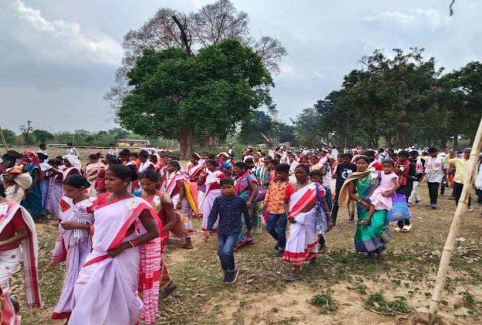 झारखंड के इन दो गांवों के लोग आपस में नहीं करते हैं शादी, वजह जान सोच में पड़ जायेंगे आप
