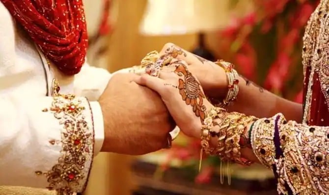 ब्रेक के बाद कल यानी मंगलवार से शुरू हो रहे लग्न ,जानिए महंगाई के बीच कैसे मैनेज हो रहे शादी -विवाह