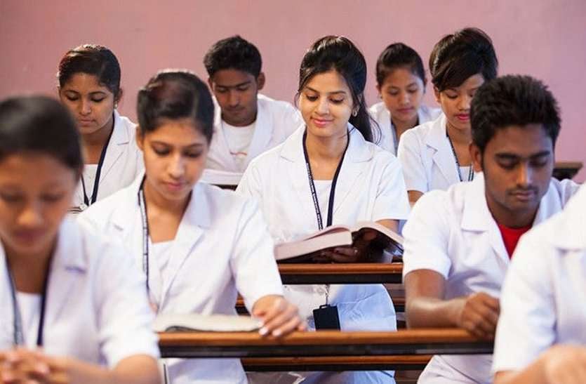 ANM Recruitment 2023: एएनएम में 3736 पदों पर निकली वैकन्सी, 18 जून तक कर सकते हैं अप्लाई
