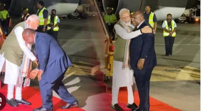 पापुआ न्यू गिनी में पीएम मोदी का शानदार स्वागत, एयरपोर्ट पर वहां के प्रधानमंत्री ने छुए पैर