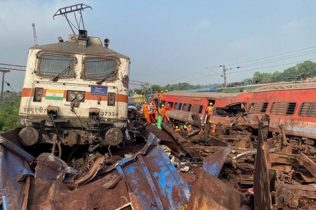 ओडिशा ट्रेन हादसे पर युवा राजद ने जताया दुख, रेल मंत्री के इस्तीफे की मांग