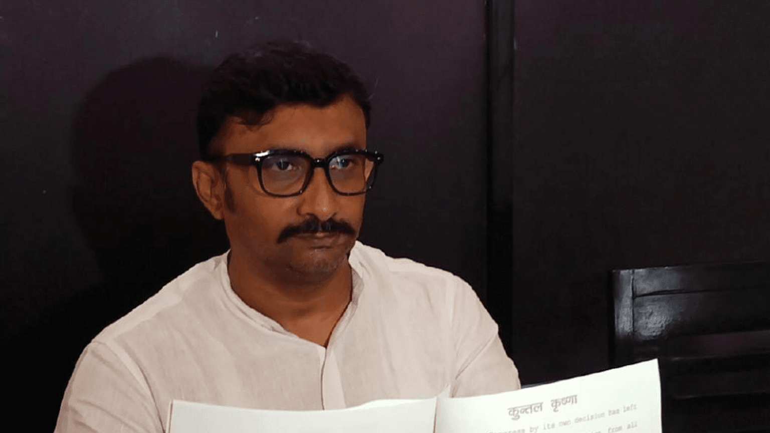 नीतीश कुमार को बड़ा झटका, कांग्रेस प्रवक्ता कुंतल कृष्ण ने दिया इस्तीफा