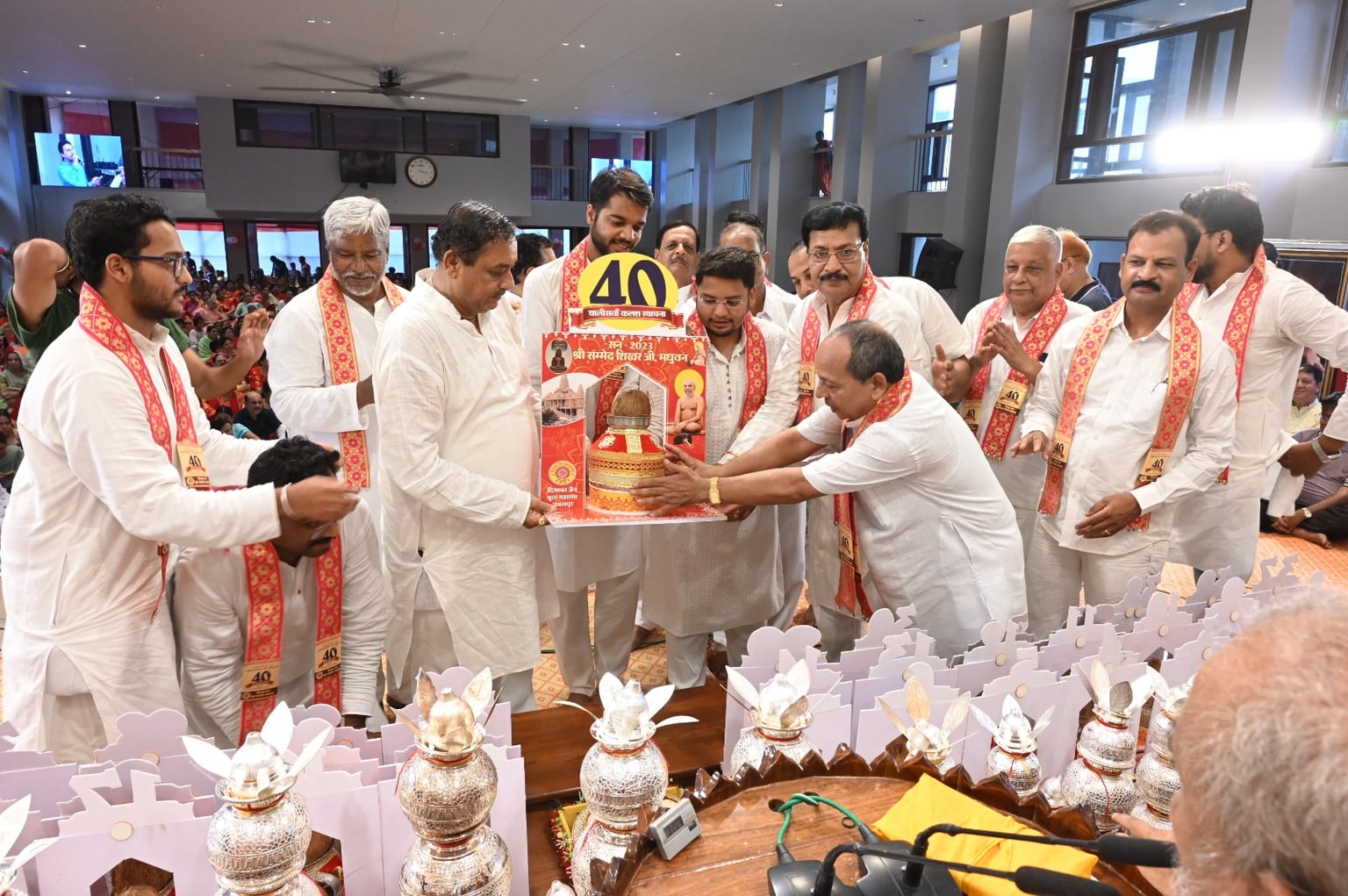 गिरिडीह के सम्मेद शिखर मधुबन में हुआ चार्तुमास कलश स्थापना, मुनि प्रमाण सागर ने कहा हर व्यक्ति को होना चाहिए कंस्ट्रटिव और कैलेकुलेटिव
