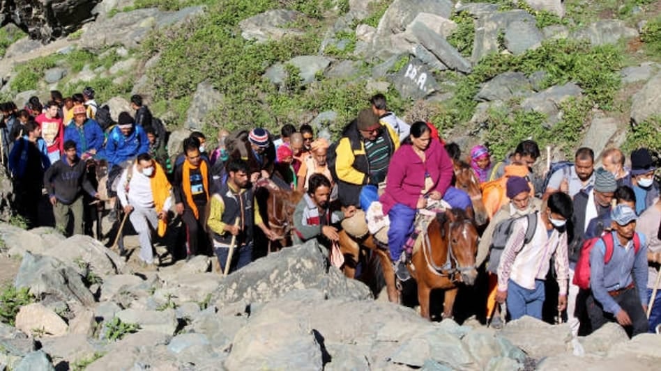 अमरनाथ यात्रा : प्रत्येक दिन औसतन 4000 यात्री बाबा बर्फानी का कर रहे दर्शन, जानिए खास जानकारी