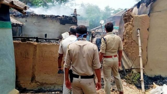पाकुड़ से सटे पश्चिम बंगाल के इलाके में चुनावी हिंसा में बम विस्फोट से दो की मौत, दो घायल