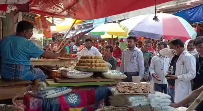 बासुकीनाथ में जारी है मिलावटी खोवा का कारोबार, श्रद्धालुओं के स्वास्थ्य के साथ हो रहा खिलवाड़