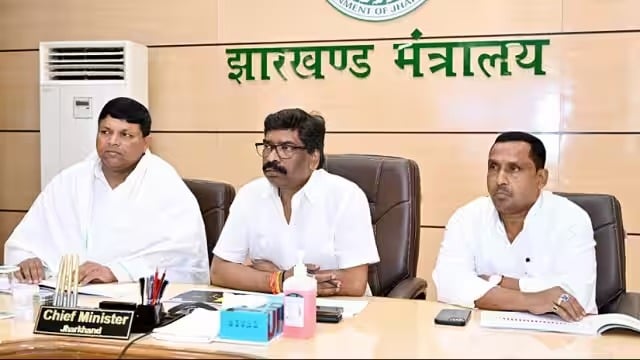 हेमंत कैबिनेट का बड़ा फैसला, रघुवर दास मंत्रिमंडल के पांच मंत्रियों के खिलाफ संपत्ति जांच का आदेश