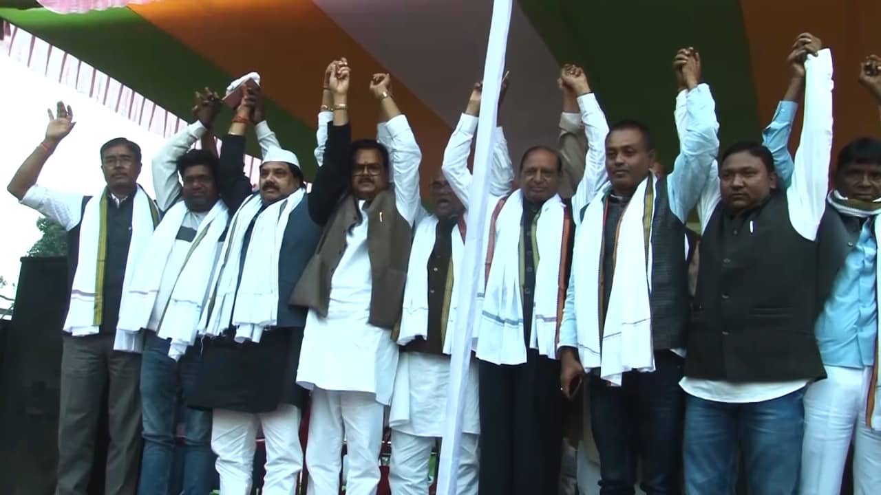 गांवों में कांग्रेसियों की दहाड़, भाजपा को सत्ता से हटाकर ही दम लेंगे